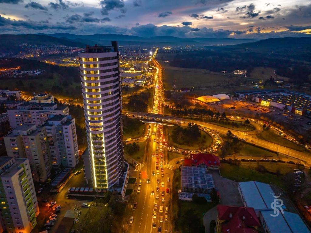 The Sky Tower - Your Panoramic Life Apartment Cluj-Napoca Exterior foto